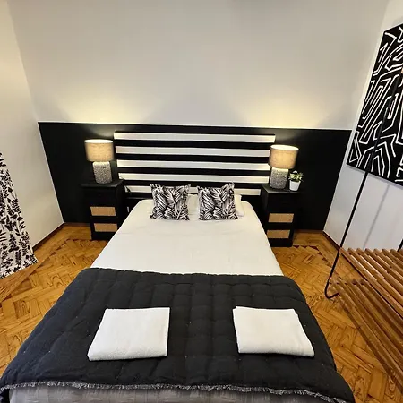 Apolonia 3 Frontal River View リスボン