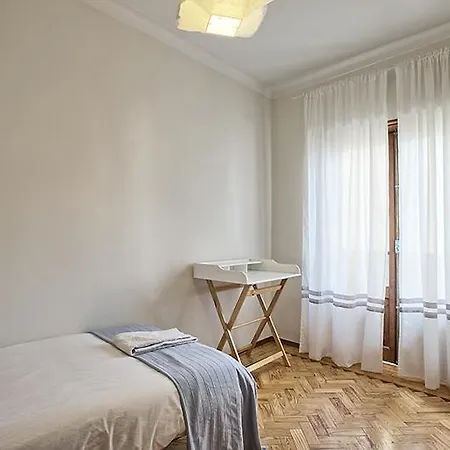 Apolonia 3 Frontal River View Lisboa