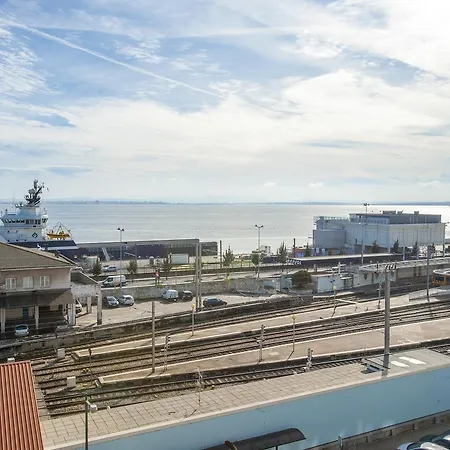 Apolonia 3 Frontal River View Appartement Lisboa