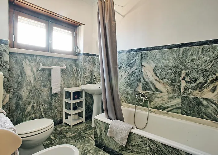 Apolonia 3 Frontal River View * Lisboa