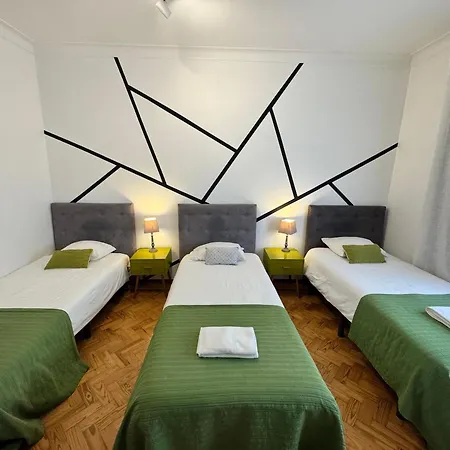 Apolonia 3 Frontal River View 리스본