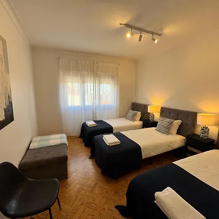 Apolonia 3 Frontal River View * 리스본