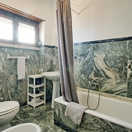 Apolonia 3 Frontal River View * 리스본