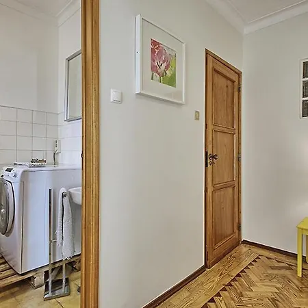 Apolonia 3 Frontal River View Apartman *